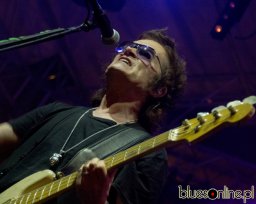 Glenn Hughes (30)